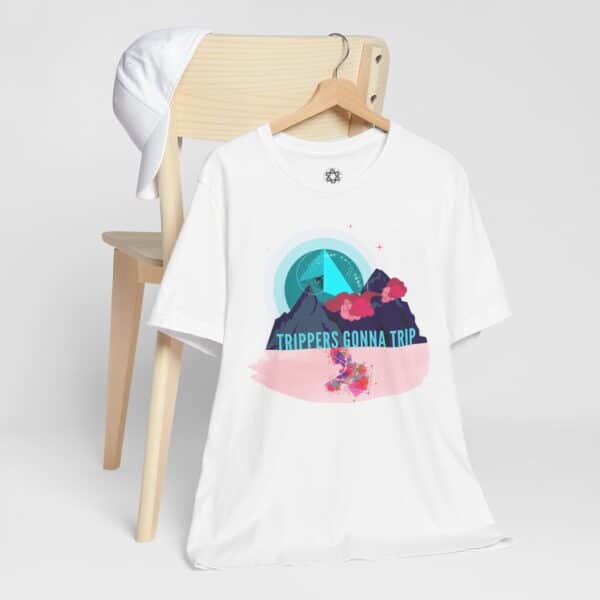 Trippers Gonna Trip Tee, Psychedelic Camper Vibes for Nature-Loving Daydreamers - Image 3